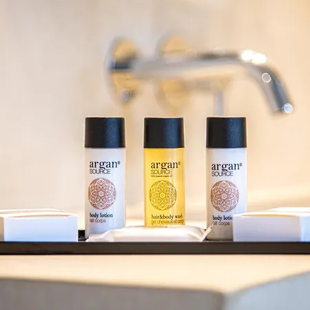 Casa Lirio 2* 巴塞罗那